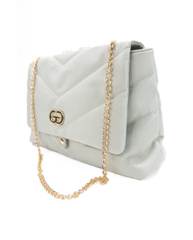 Borsa morbida verde a tracolla con chiusura bottone a scatto e logo centrale Borsa morbida verde a tracolla con chiusura bottone a scatto e logo centrale