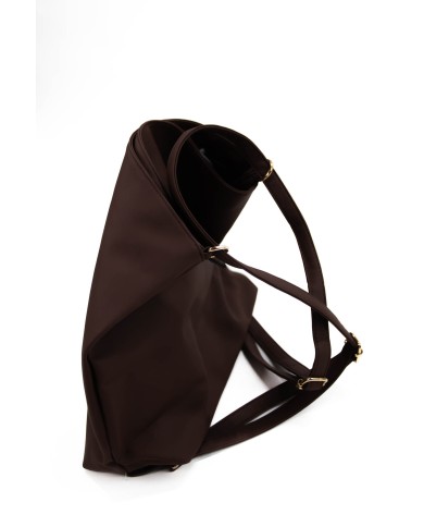 Borsa morbida marrone con tracolla chiusura zip con doppio spazio interno Borsa morbida marrone con tracolla chiusura zip con doppio spazio interno