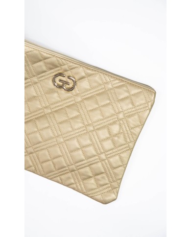 Borsa pochette oro trapuntata con logo chiusura a zip con manico Borsa pochette oro trapuntata con logo chiusura a zip con manico
