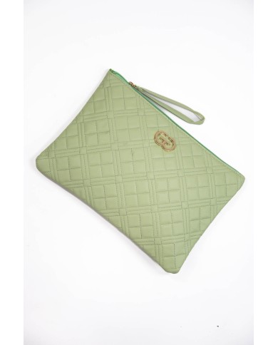 Borsa pochette verde trapuntata con logo chiusura a zip con manico Borsa pochette verde trapuntata con logo chiusura a zip con manico