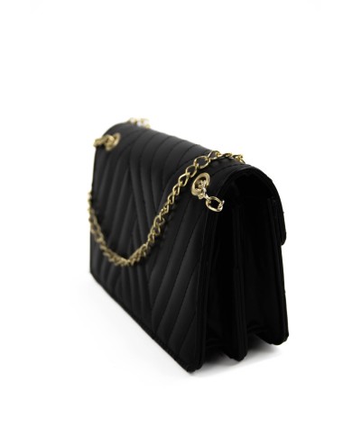 Borsa piccola nera rigida con logo frontale in oro catenella regolabile in oro