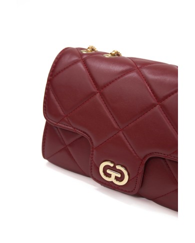 Borsa rigida bordeux trapuntata con logo centrale bottone magnetico e catenella regolabile dorata