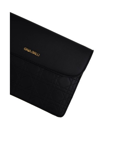 Borsa pochette nera trapuntata con chiusura clip e manico rimovibile