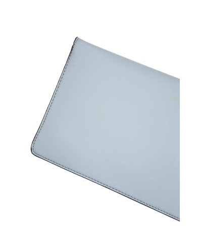 Borsa pochette celeste trapuntata con chiusura clip e manico rimovibile Borsa pochette celeste trapuntata con chiusura clip e manico rimovibile