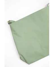 Borsa morbida verde con tracolla chiusura zip con doppio spazio interno Borsa morbida verde con tracolla chiusura zip con doppio spazio interno