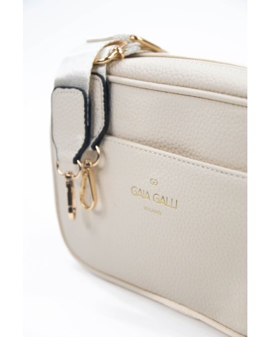 Borsa pochette burro effetto tigrato con tracolla removibile doppie tasche esterne logo frontale stampato Borsa pochette burro effetto tigrato con tracolla removibile doppie tasche esterne logo frontale stampato