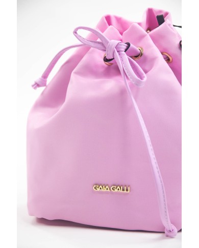 Borsa pochette rosa effetto liscio no tracolla chiusura a laccio logo frontale in oro Borsa pochette rosa effetto liscio no tracolla chiusura a laccio logo frontale in oro