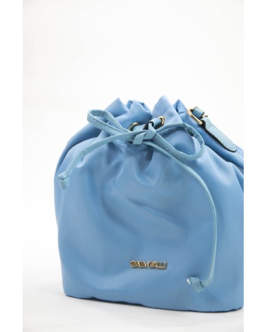 Borsa pochette celeste effetto liscio no tracolla chiusura a laccio logo frontale in oro