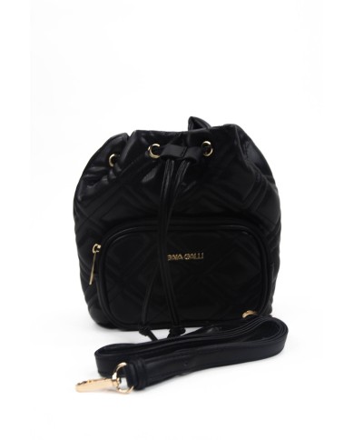 Borsa piccola nera con tracolla rimovibile doppia tasca interna e tasca estesa frontale effetto matelassé Borsa piccola nera con tracolla rimovibile doppia tasca interna e tasca estesa frontale effetto matelassé